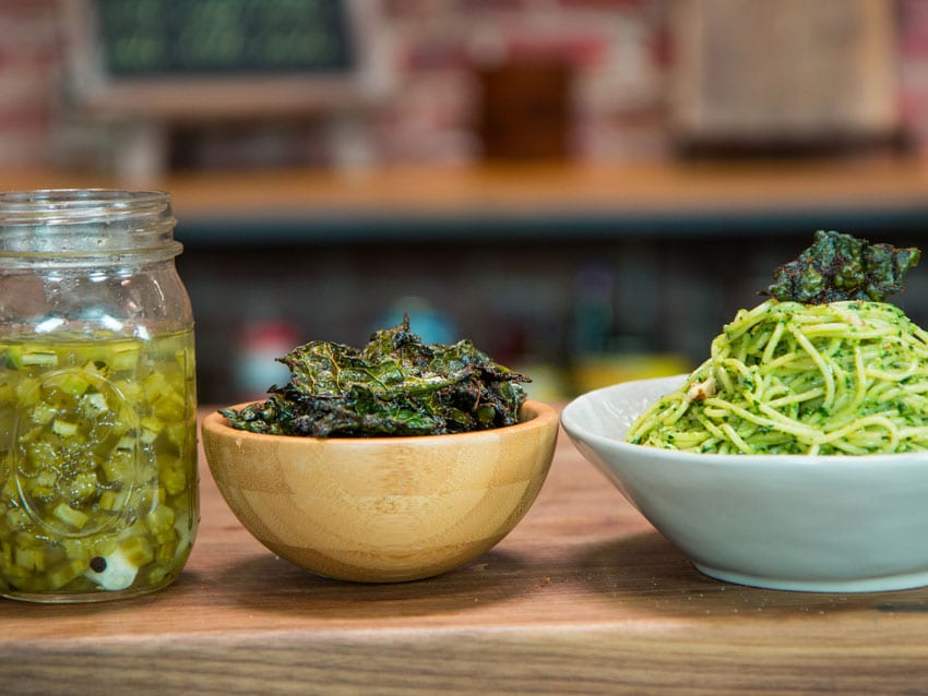 kale-chips-kale-pesto