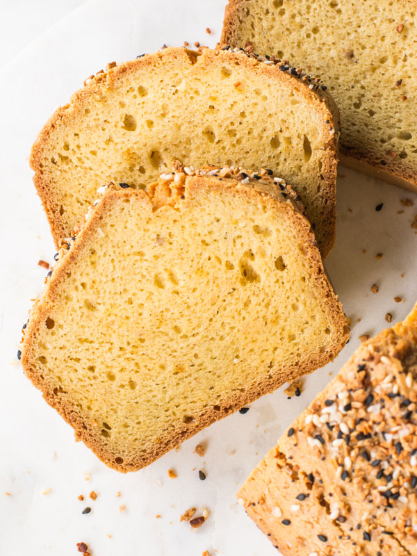 Low carb bread for the keto diet
