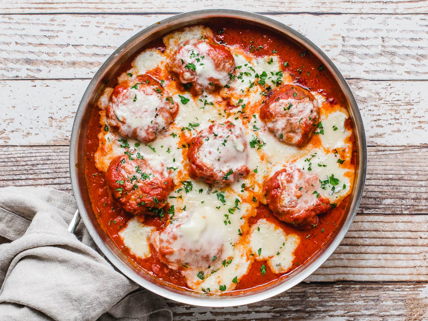 Cheesy Turkey Meatballs With Melted Cheese Low Carb Meatballs